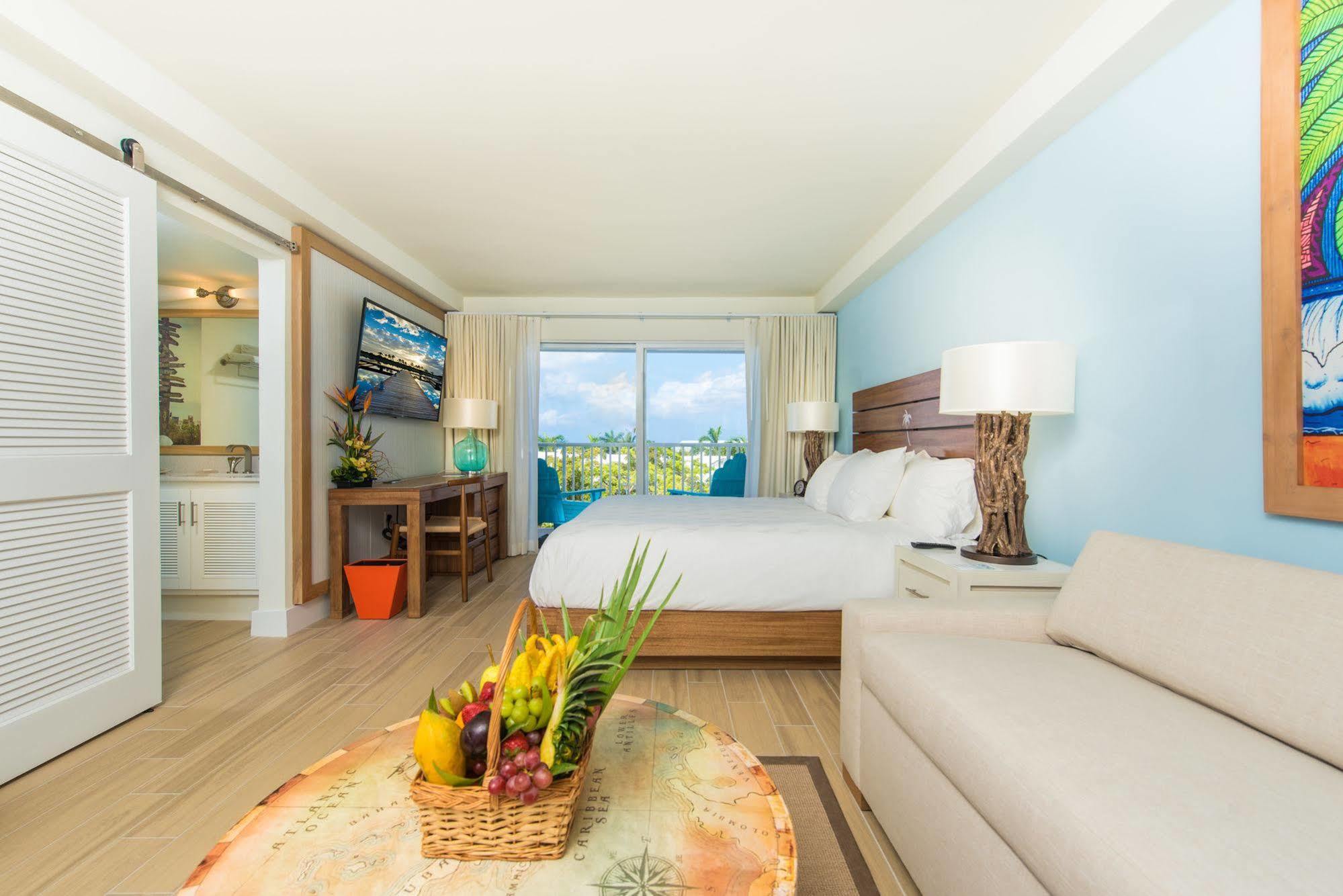 Margaritaville Beach Resort Grand Cayman 조지 타운 외부 사진